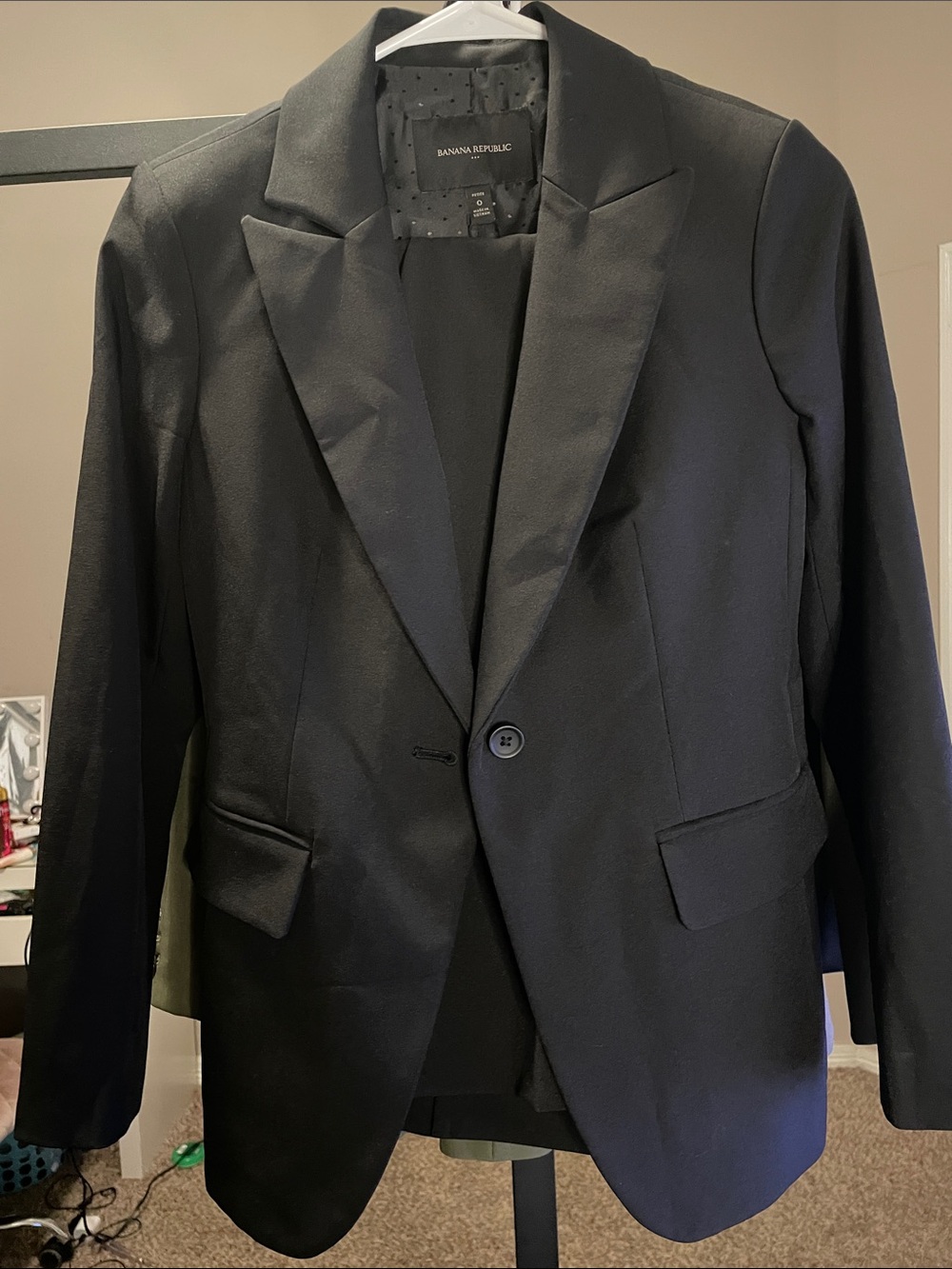 Banana Republic Black Single-Button Notch Lapel Blazer